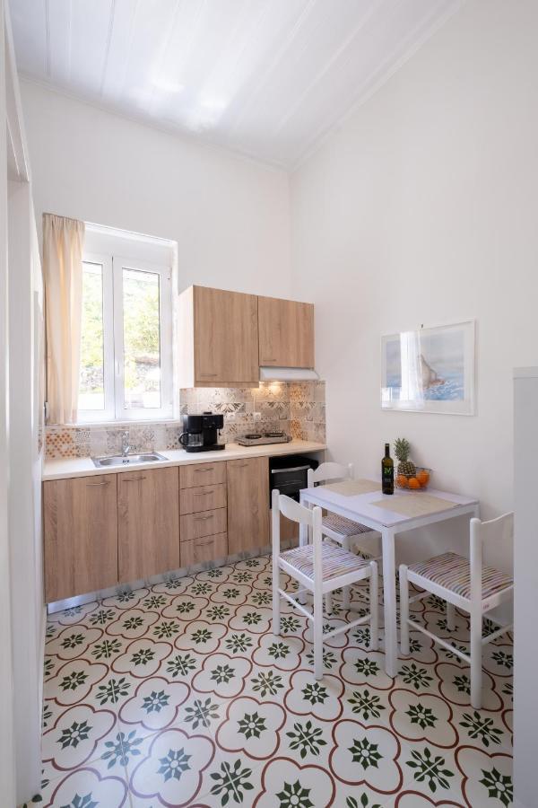 Jasmine Home By The Sea By 8Essentially Kalyves Exterior foto